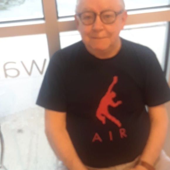 Meet your Posher, Dan - Picture 1 of 1